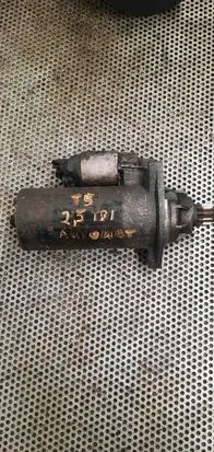 Volkswagen Multivan T5 Starter motor