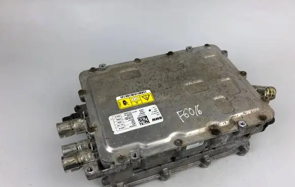 Mini Cooper Countryman F60 Voltage converter inverter 8741470