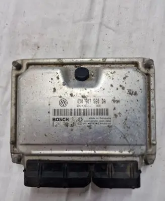 Volkswagen Touareg I Engine control unit/module ECU 4D0907560DA 1039S02859 0261208348