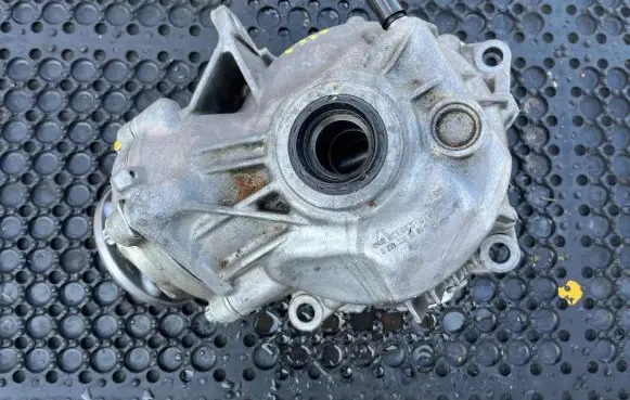 Mercedes-Benz C W205 Front differential a2053304407