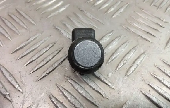 BMW 7 F01 F02 F03 F04 Parking PDC sensor 9173106