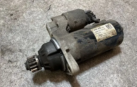 Volkswagen Crafter Starter motor 02M911021A 03022023 0001153029