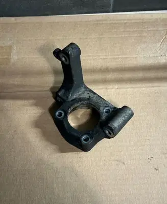 Driveshaft support bearing bracket