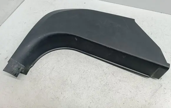 BMW 1 E81 E87 Foot area side trim 7058134 11242010 51437058134