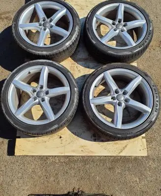 Audi A3 S3 A3 Sportback 8P R18 alloy rim 