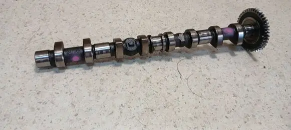 Mercedes-Benz C W204 Camshaft R612510101 A61100260907 0510101