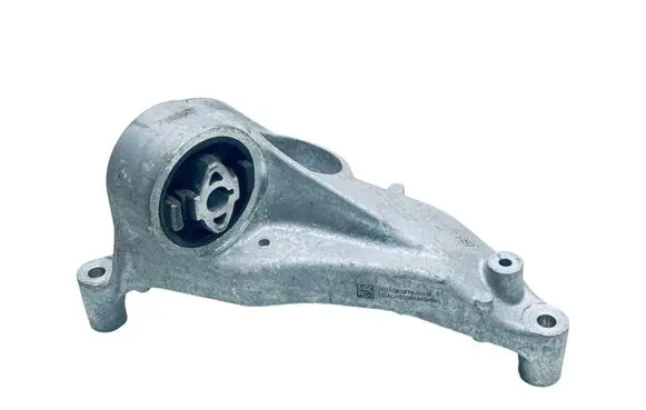 Tesla Model Y Engine mounting bracket 109533700D