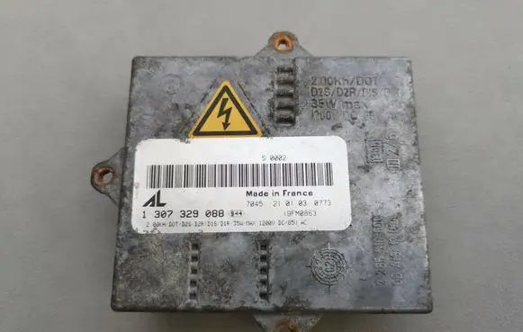 Mercedes-Benz C W203 Headlight ballast module Xenon 1307329088