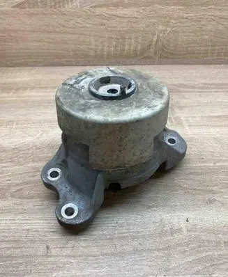 Mercedes-Benz C W205 Engine mount bracket 36972 TBVCCZ ZGS002