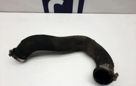 Audi Q5 SQ5 Intercooler hose/pipe 8R0145738H