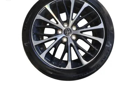 Toyota Camry VIII XV70 R18 alloy rim 