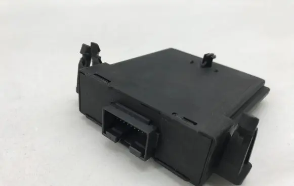 Volkswagen Golf V Gateway control module 1K0907530L 5WK50011B