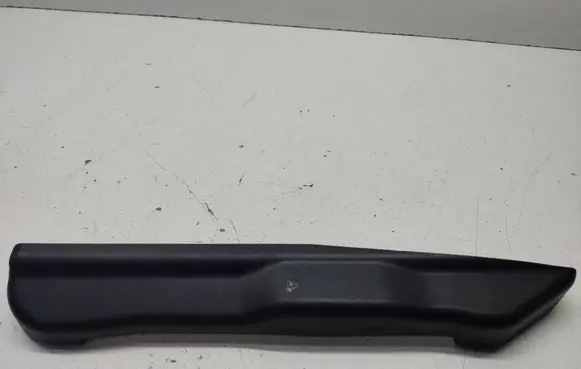 BMW 5 E60 E61 Front passenger seat rail trim 7068502 52107068502 608290