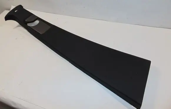 Mercedes-Benz ML W164 (B) pillar trim (top) A1646909825