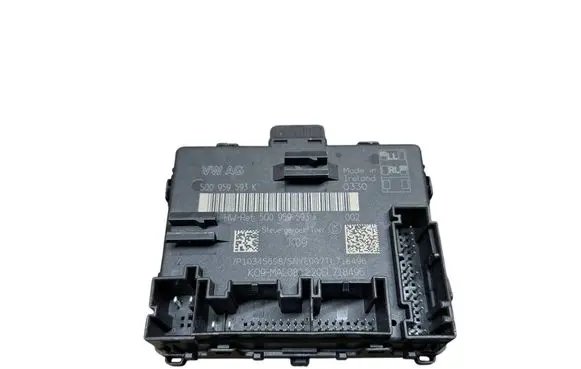 Volkswagen Golf VIII Door control unit/module 5Q0959593F 5Q0959593K