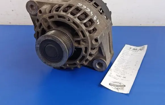 Opel Zafira B Generator/alternator 93169030