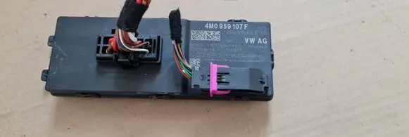 Tailgate/trunk control unit/module