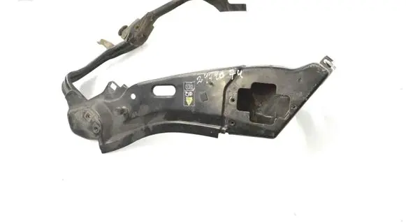 Mercedes-Benz S W221 Headlight/headlamp mounting bracket A2048173420
