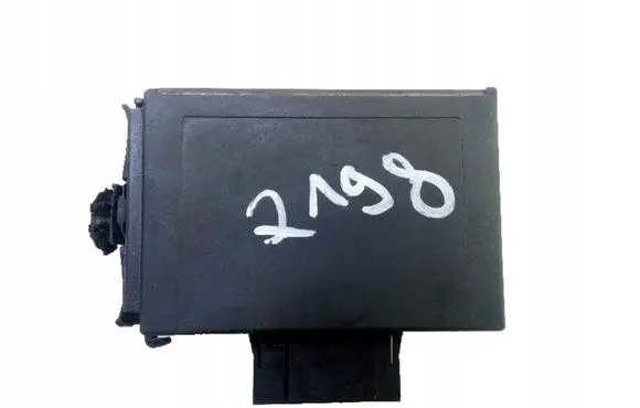 Peugeot 406 Other relay 73642002