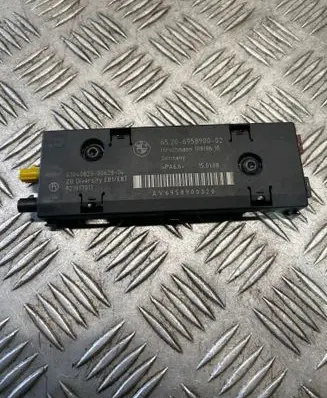 BMW 1 E81 E87 Aerial antenna amplifier 6958900