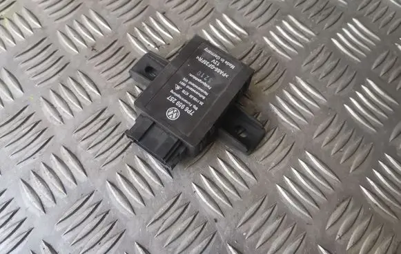 Volkswagen Touareg II Other control units/modules 7P6959257