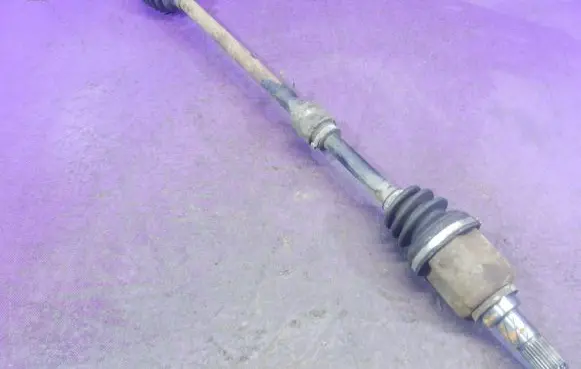 Nissan Micra Front driveshaft