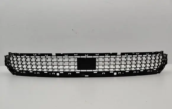 Hyundai Kona I Front bumper upper radiator grill 86531HF100
