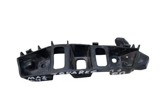 Volkswagen Touareg II Front bumper mounting bracket 7P6807184F