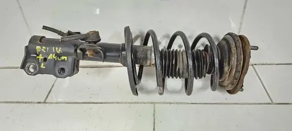 Toyota Prius (XW30) Front shock absorber with coil spring