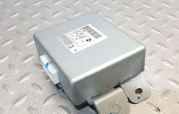 KIA Optima Voltage converter/converter module 95300D4000