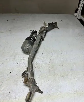 Volkswagen PASSAT B5.5 Front wiper linkage and motor 0390241505