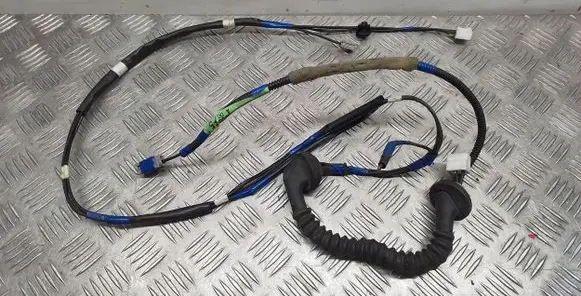 Lexus RX 450H Tailgate/trunk wiring harness 8610148F50