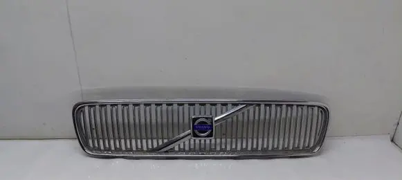 Volvo V50 Front grill 08678680 52901