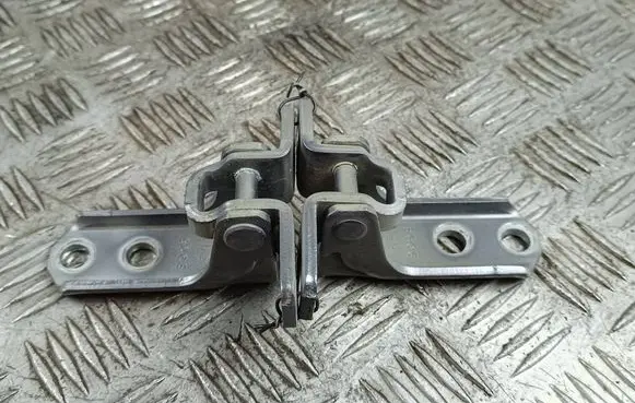 Mitsubishi Outlander Front door hinge set 