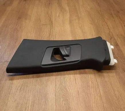Porsche Macan (95B) (B) pillar trim (top) 95B867243 95B867293