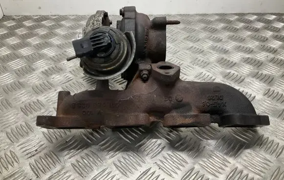 Audi A4 S4 B8 8K Turbo 03L145721A