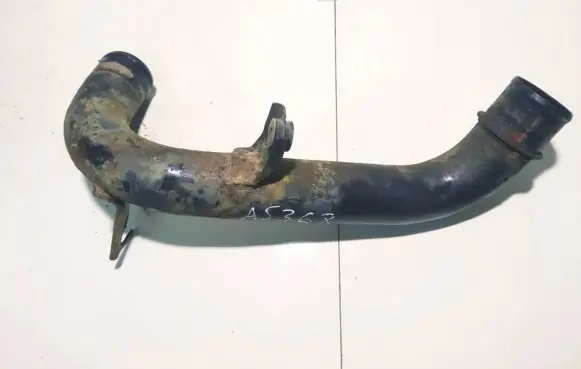 Nissan Pathfinder R51 Intercooler hose/pipe
