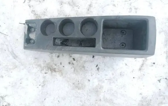 Toyota Corolla Verso AR10 Cup holder 589110f010 58911-0f010