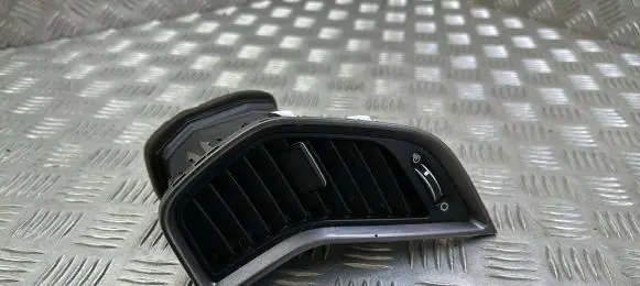 Hyundai Santa Fe Dashboard side air vent grill/cover trim 974202W000