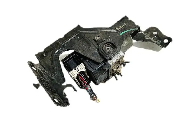 Ford Mondeo Mk III ABS Pump 3S712M110AA