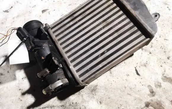 Audi A6 S6 C6 4F Intercooler radiator