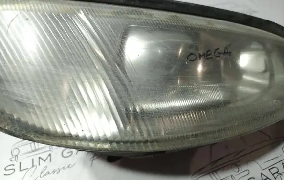 Opel Omega B2 Headlight/headlamp 1LL00905004 24406229
