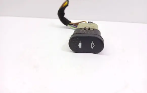 Ford Focus Electric window control switch 14529CB 98AG 03162701