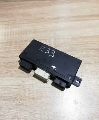 BMW 5 E39 Door control unit/module 6904255