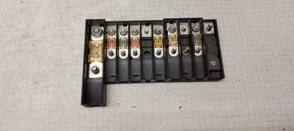 Volkswagen Transporter - Caravelle T5 Fuse module 7H0937550A 7H6970187J J0235388