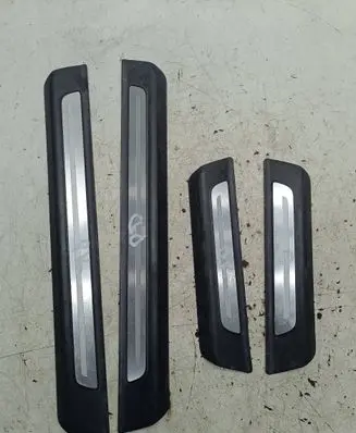 Audi Q7 4M sill trim set (inner) 4M0853373A 59223 4M1853373