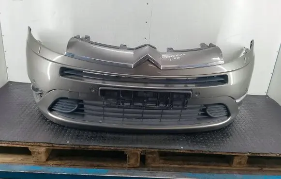 Citroen C4 Grand Picasso Front bumper
