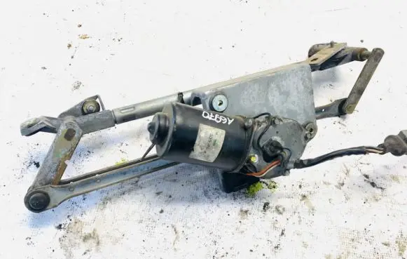 Renault Espace II Front wiper linkage and motor