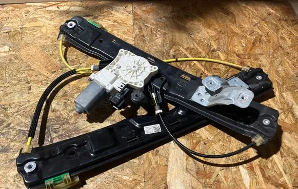 Land Rover Range Rover Velar Rear door window regulator with motor J8A227001AB