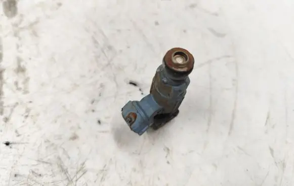 KIA Sorento Fuel injector 9260930003